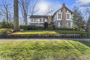 46 Glen Terrace