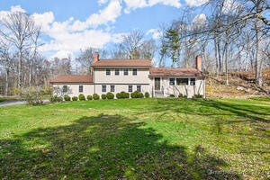 11 Joann Circle