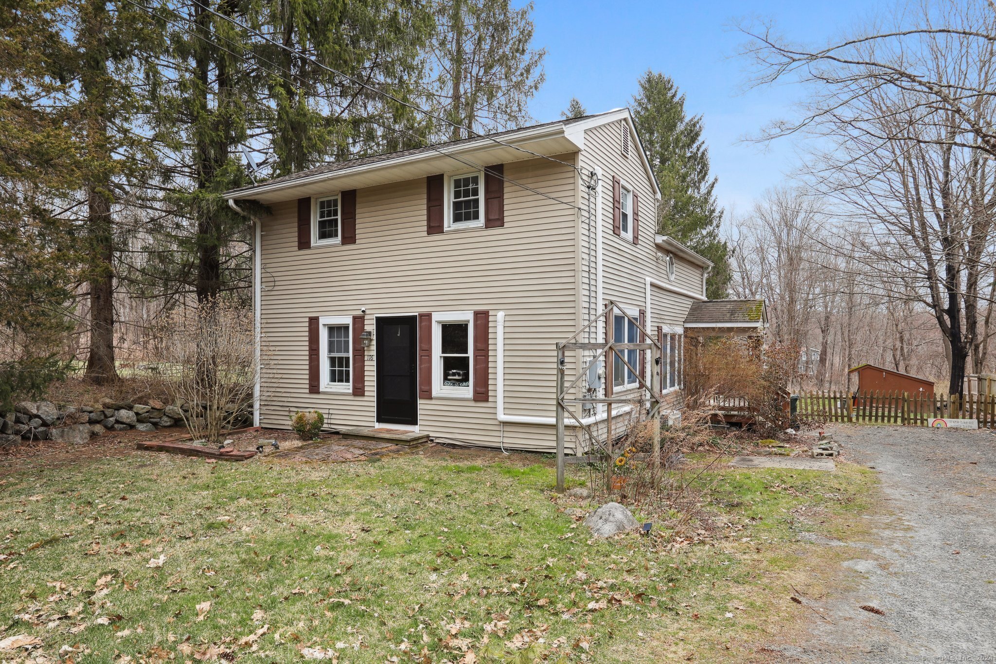 176 Pine Hill Road New Fairfield CT