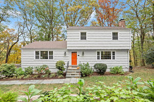 64 Oak Ledge Lane