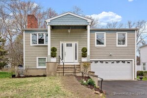262 West Avenue