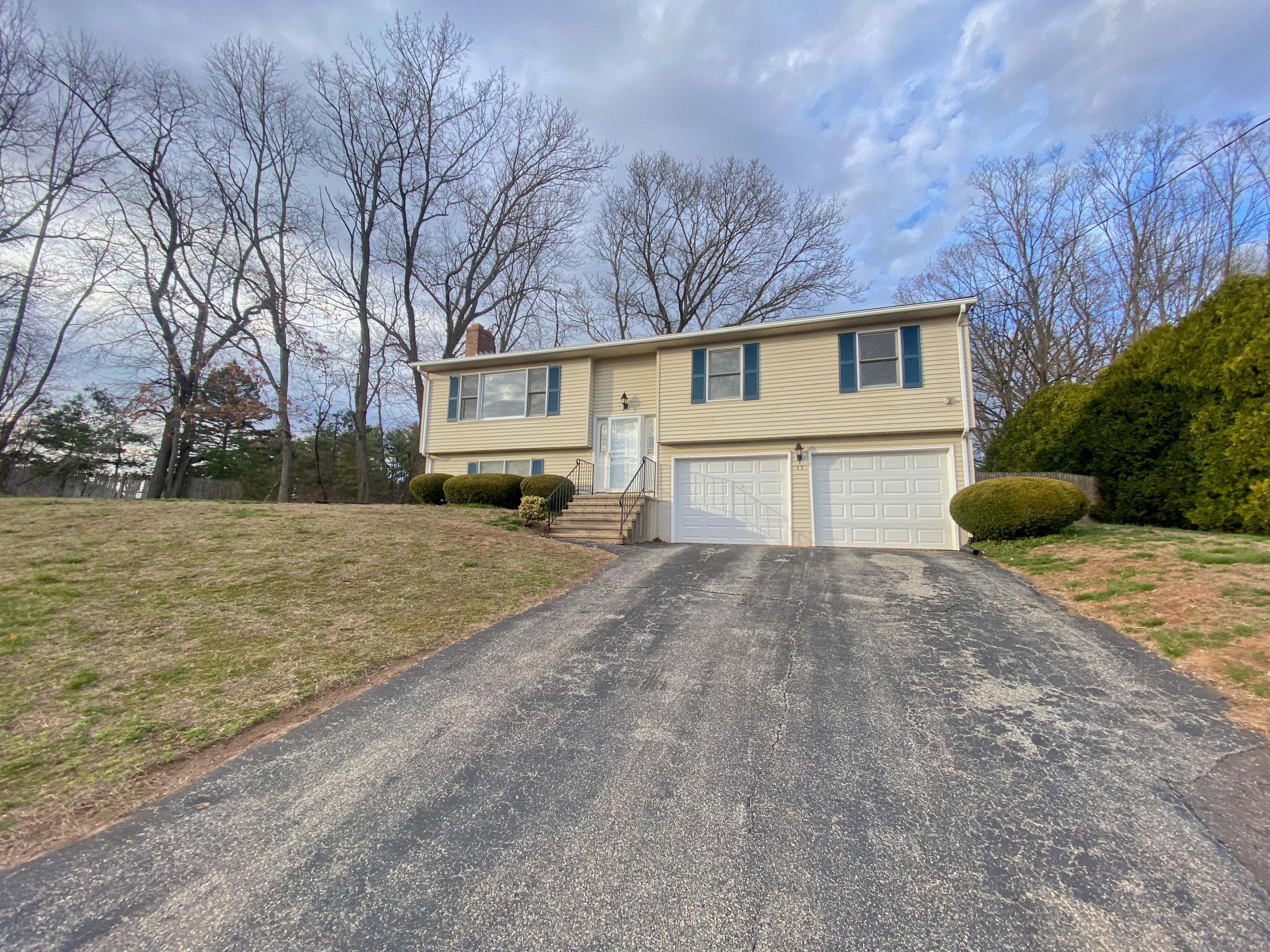 13 Christopher Drive Enfield CT
