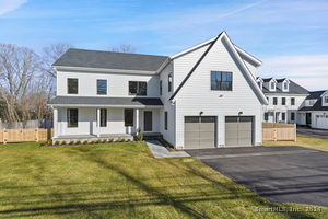 12 Maple Avenue