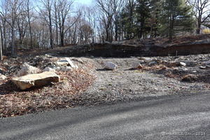 Homes for sale in Bridgewater, CT | 190 Blueberry Hill Rd, Bridgewater, CT 06752 | MLS# 24008258