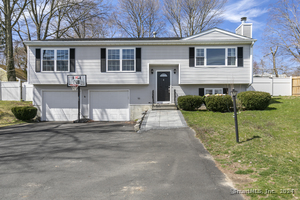 5175 Main Street