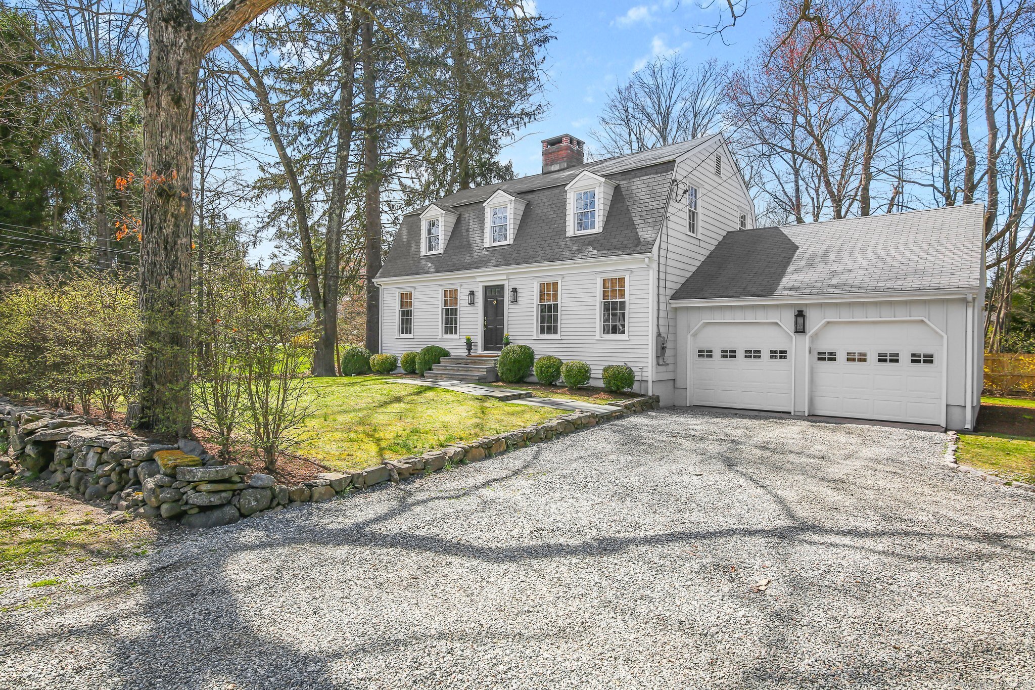 221 Old Stamford Road New Canaan CT