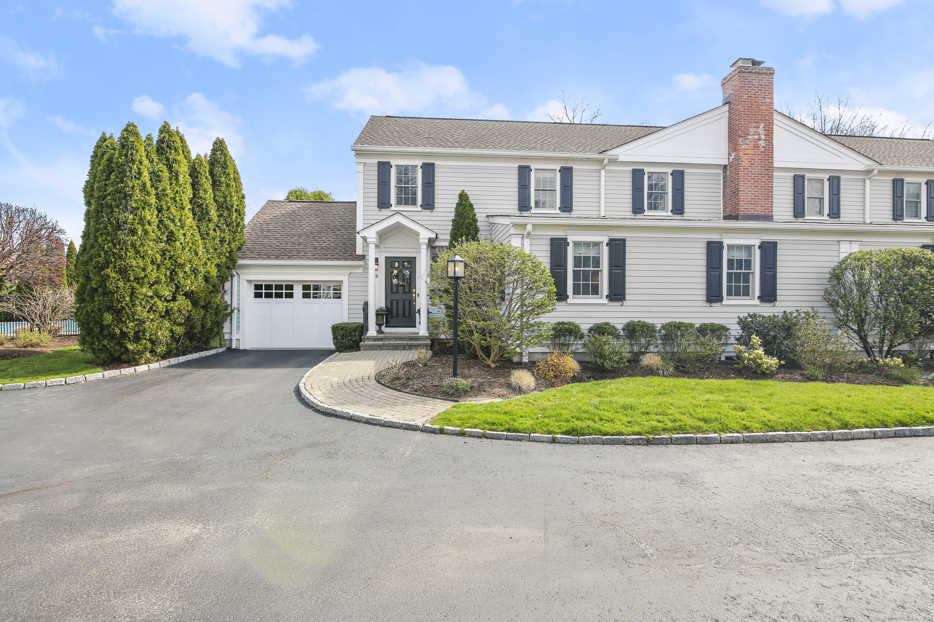 123 Richmond Hill Road New Canaan CT