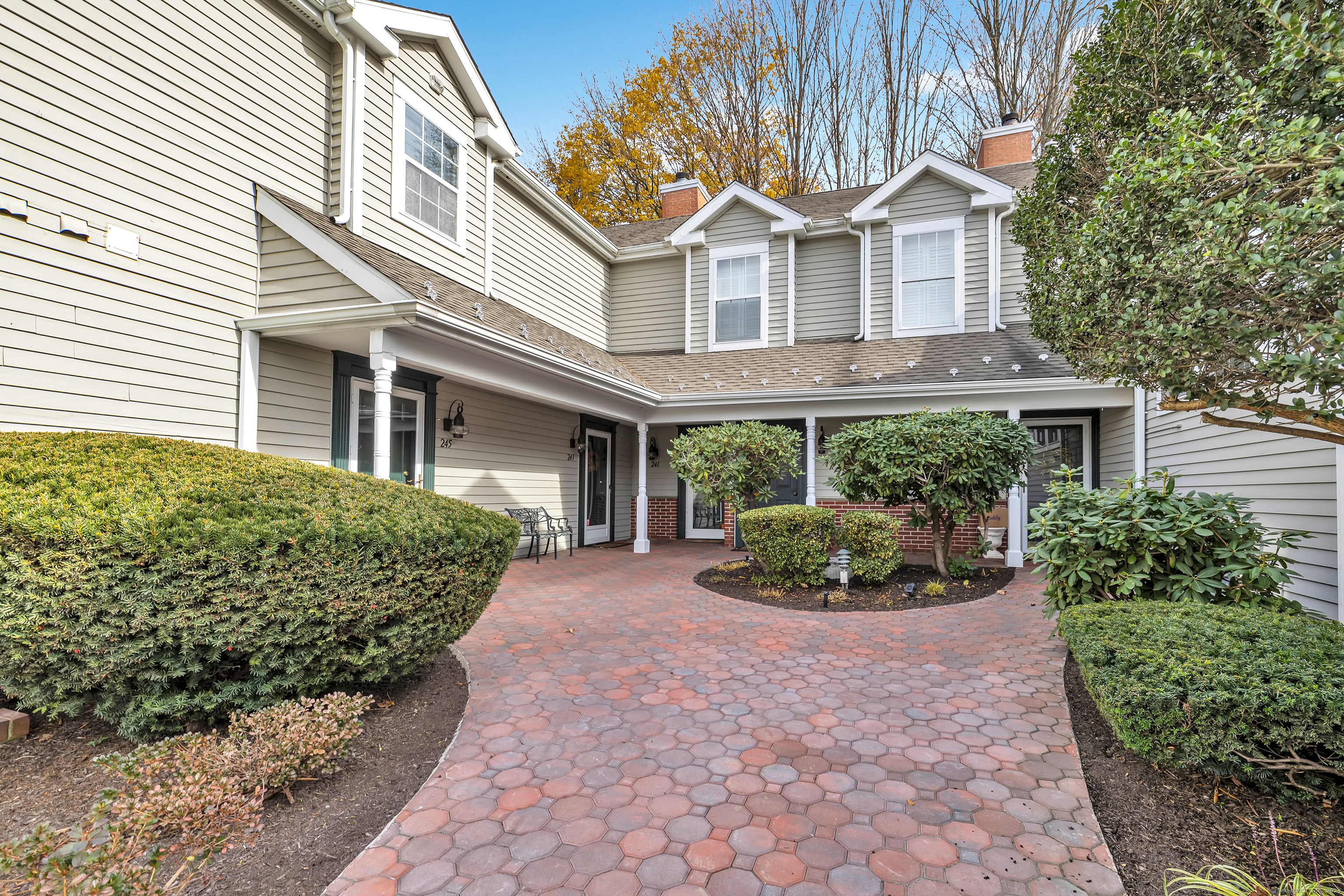 245 Mayfield Drive Trumbull CT