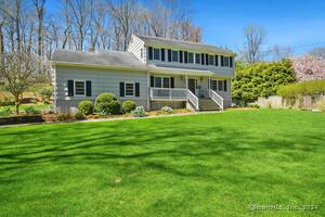 6 Lazy Brook Lane
