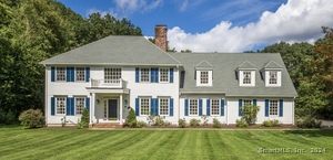 55 Tuckahoe Road