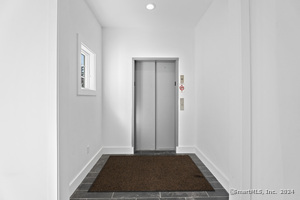 Homes for sale in Old Lyme, CT | 149-C Boston Post Rd, Old Lyme, CT 06371 | MLS# 24011420