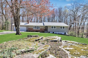 22 Split Rock Road