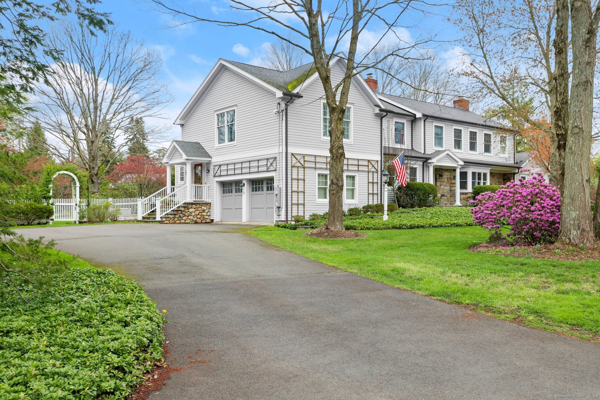 39 Parade Hill Lane New Canaan CT