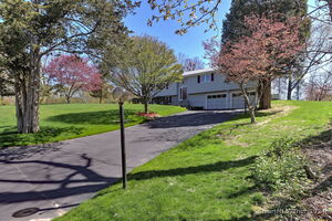 34 Rosellen Drive