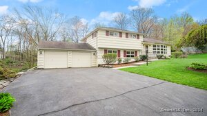 44 Geraldine Circle