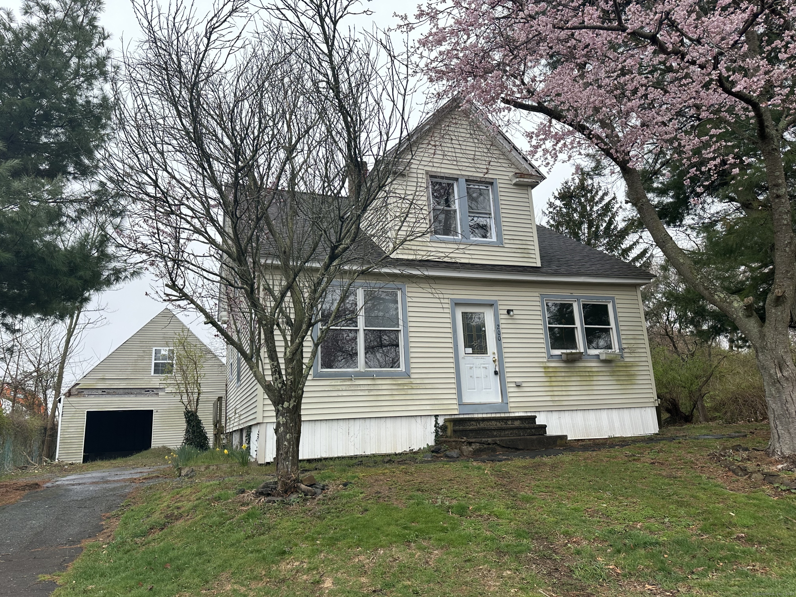 Photo of 200 Strong Street, East Haven, CT 06512