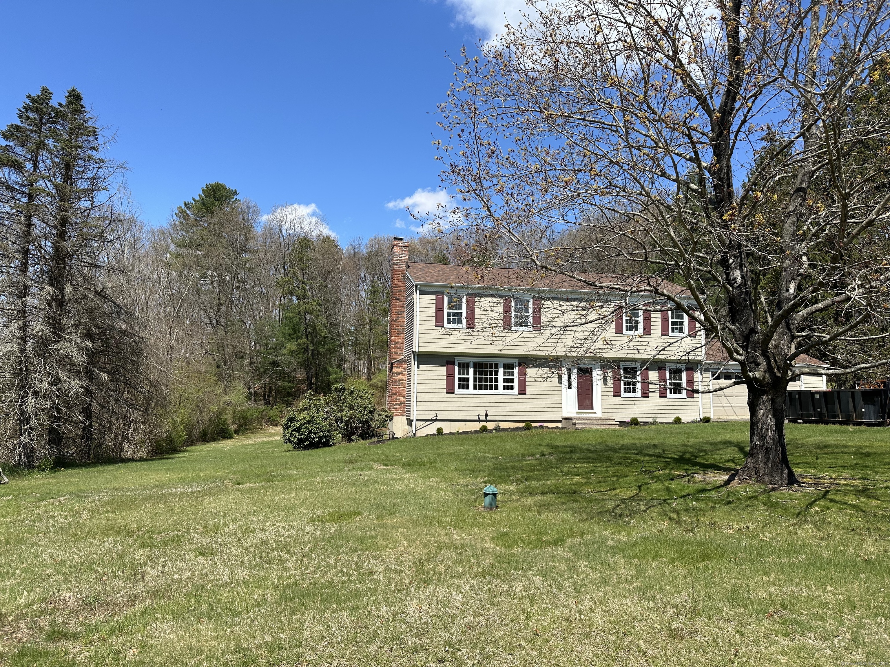 5 Misty Vale, Newtown, Connecticut 06482