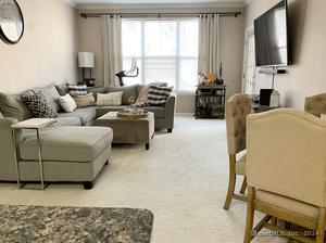 35 Broad Street, Unit 204