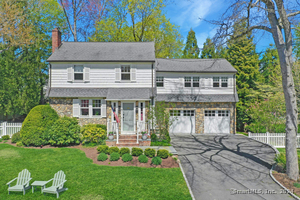19 Oak Crest