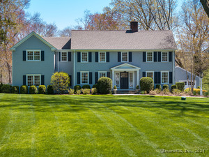 18 Highfield Lane
