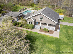 27 Blue Spruce Circle