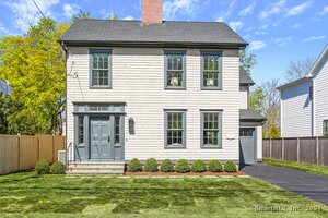 208 Compo Road