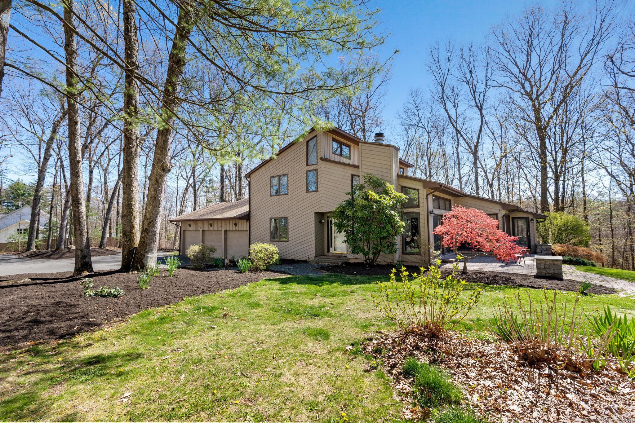 3239 Mountain Road Suffield CT