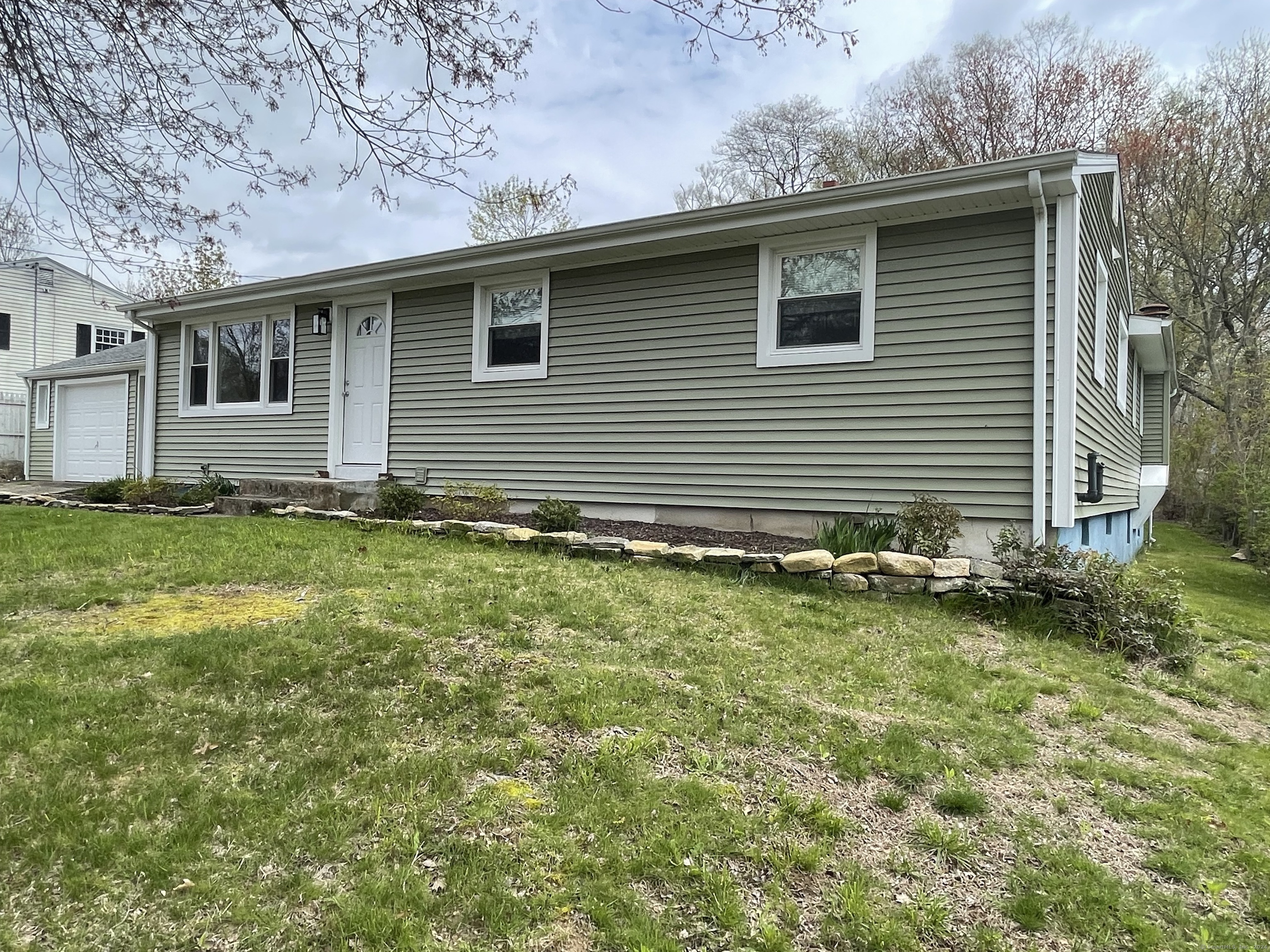 20 Hickory Drive Montville CT