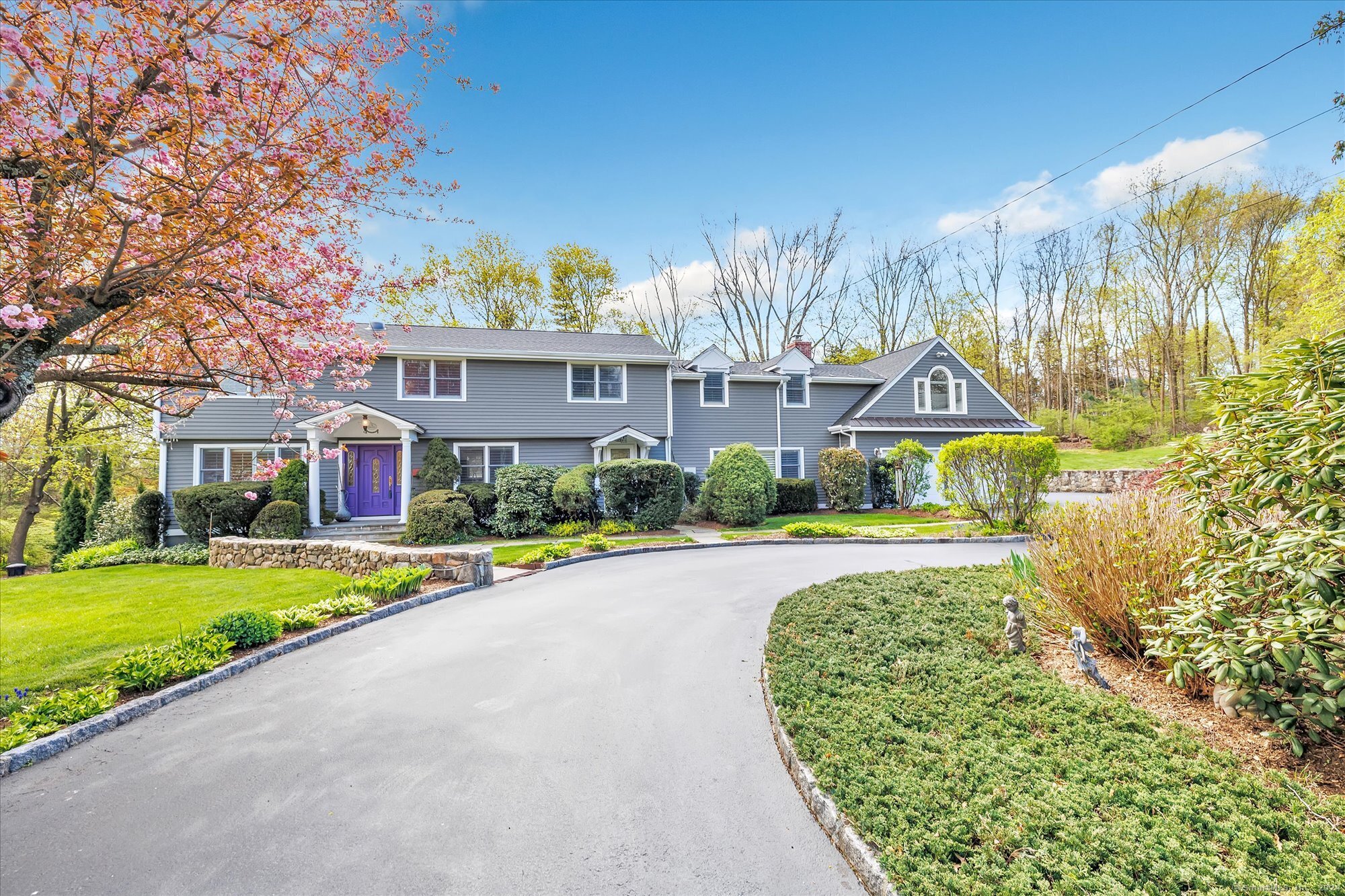 38 Tommys Lane New Canaan CT