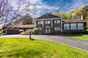 21 Saxony Drive