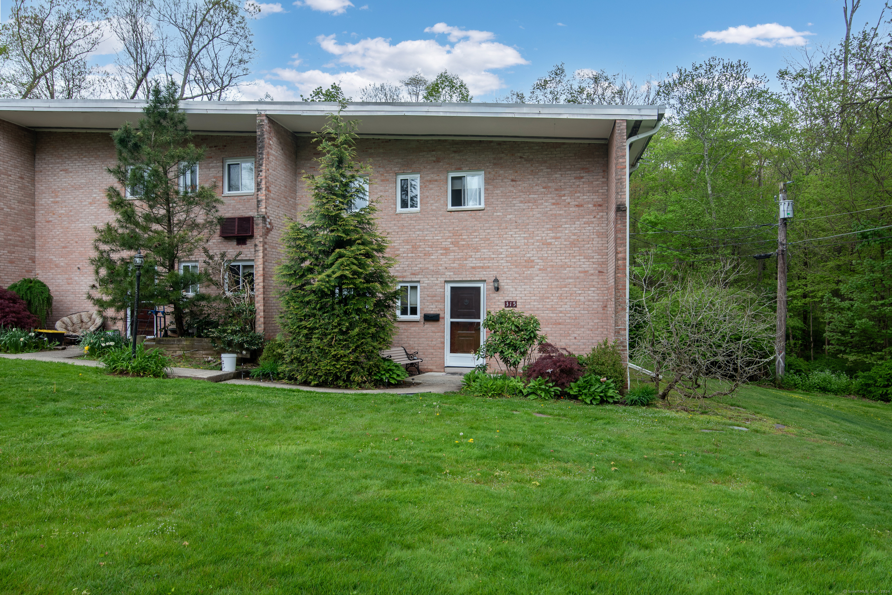 315 Brooksvale Road Cheshire CT