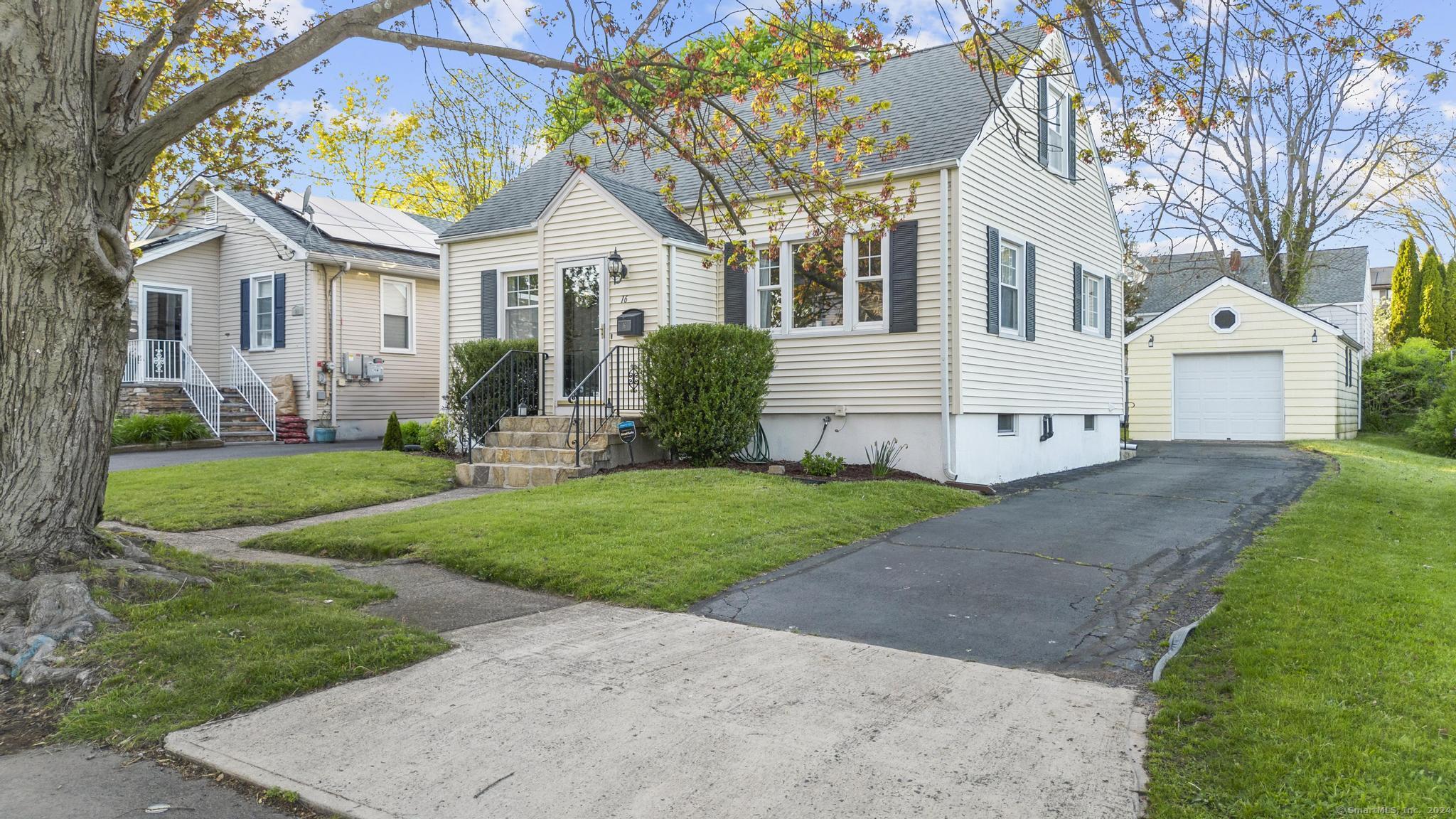 16 Orchard Avenue New Haven CT
