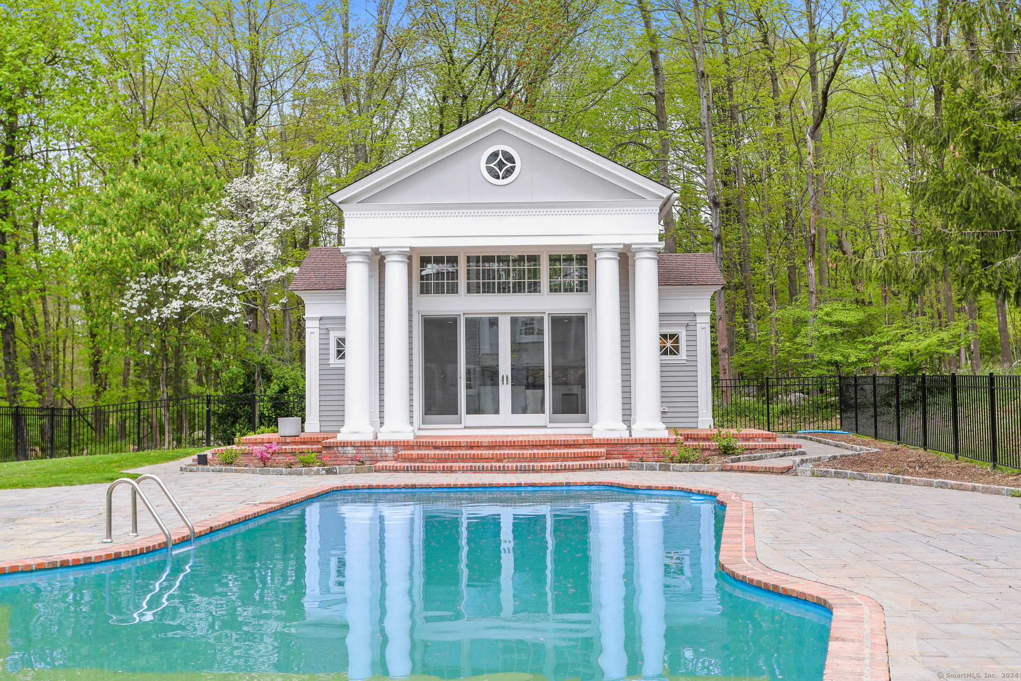 1421 Oenoke, New Canaan, Connecticut 06840