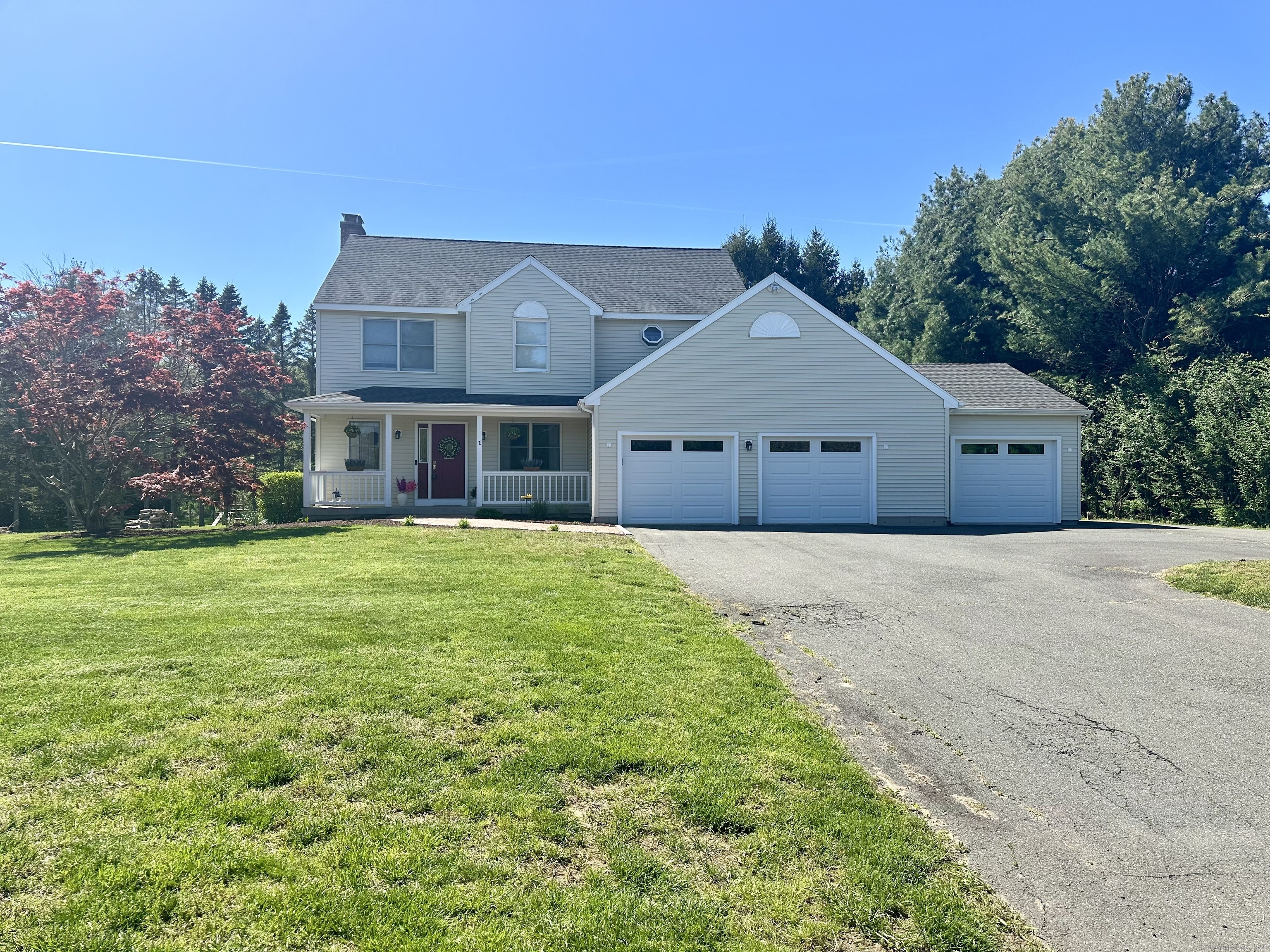 1 Eastwood Drive Granby CT