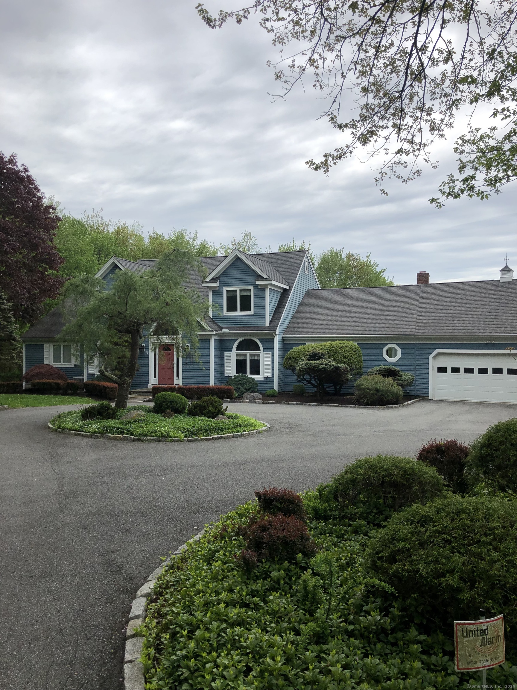 106 Tower, Brookfield, Connecticut 06804, 4 Bedrooms Bedrooms, 10 Rooms Rooms,2 BathroomsBathrooms,Single Family For Sale,For Sale,Tower,24017247