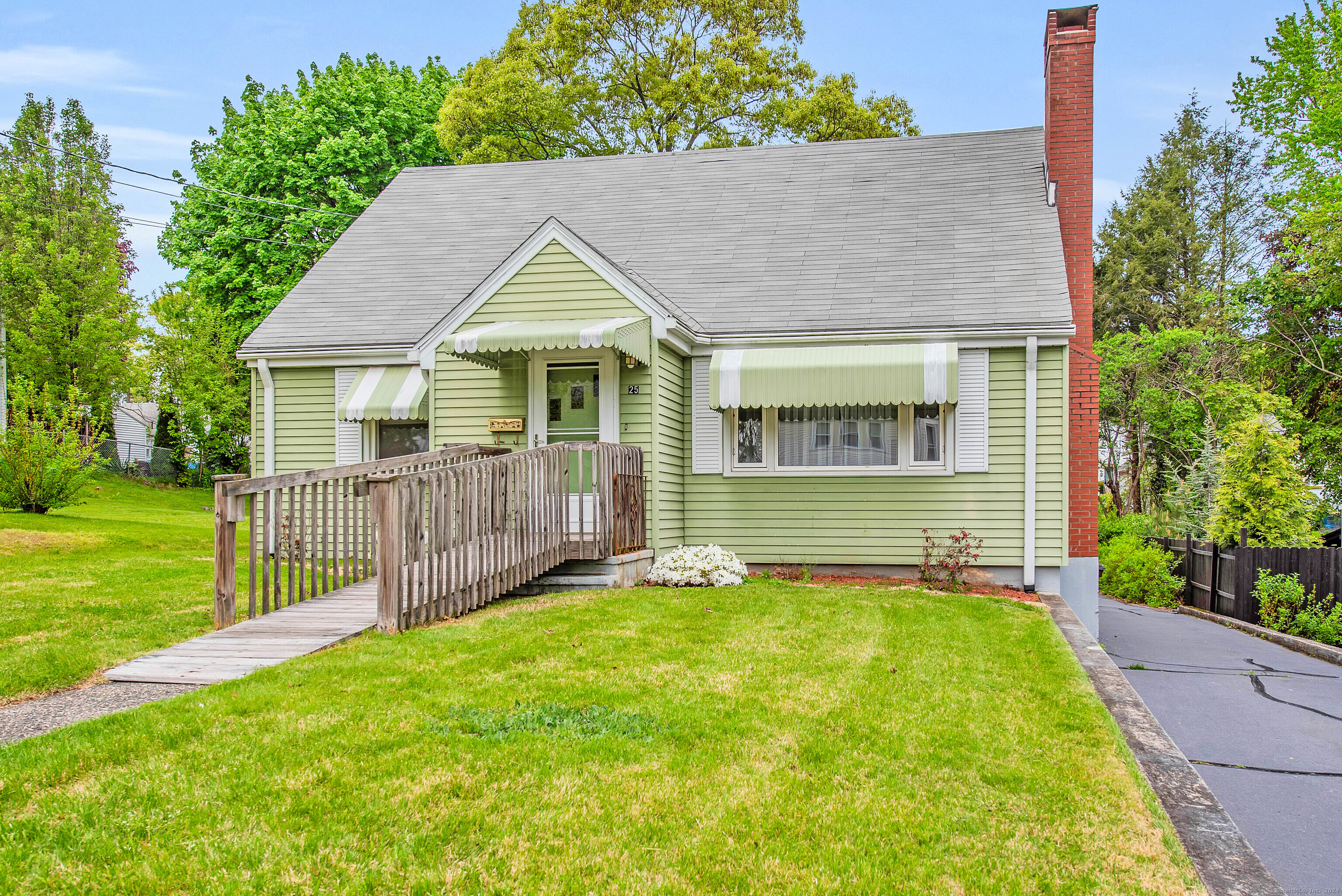 25 Sterling Street New Britain CT