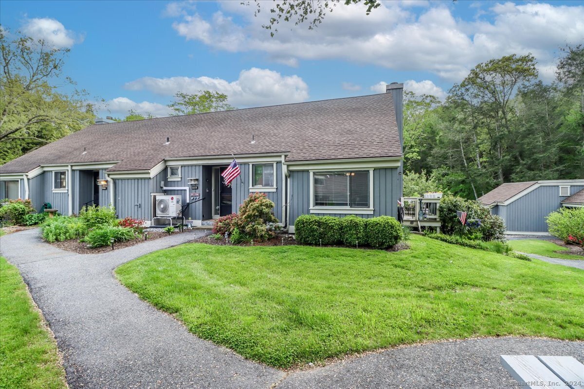 IDX Photo Gallery Joseph Bette Realtors, Inc.