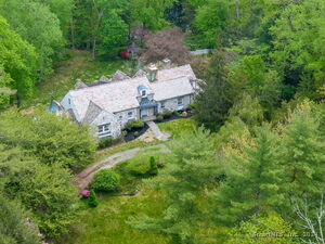 905 Rock Rimmon Road