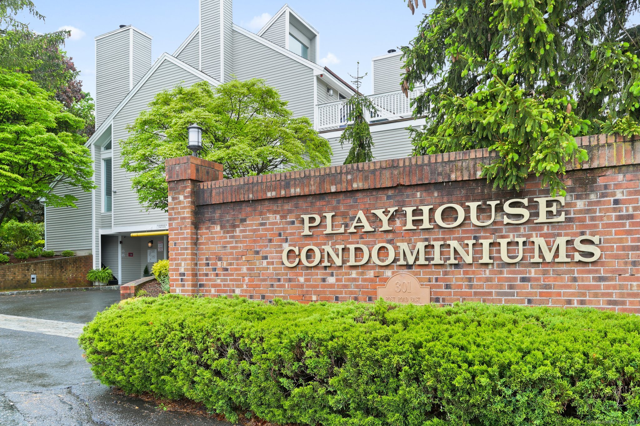 301 Post Road, Unit APT 7 — exterior photo