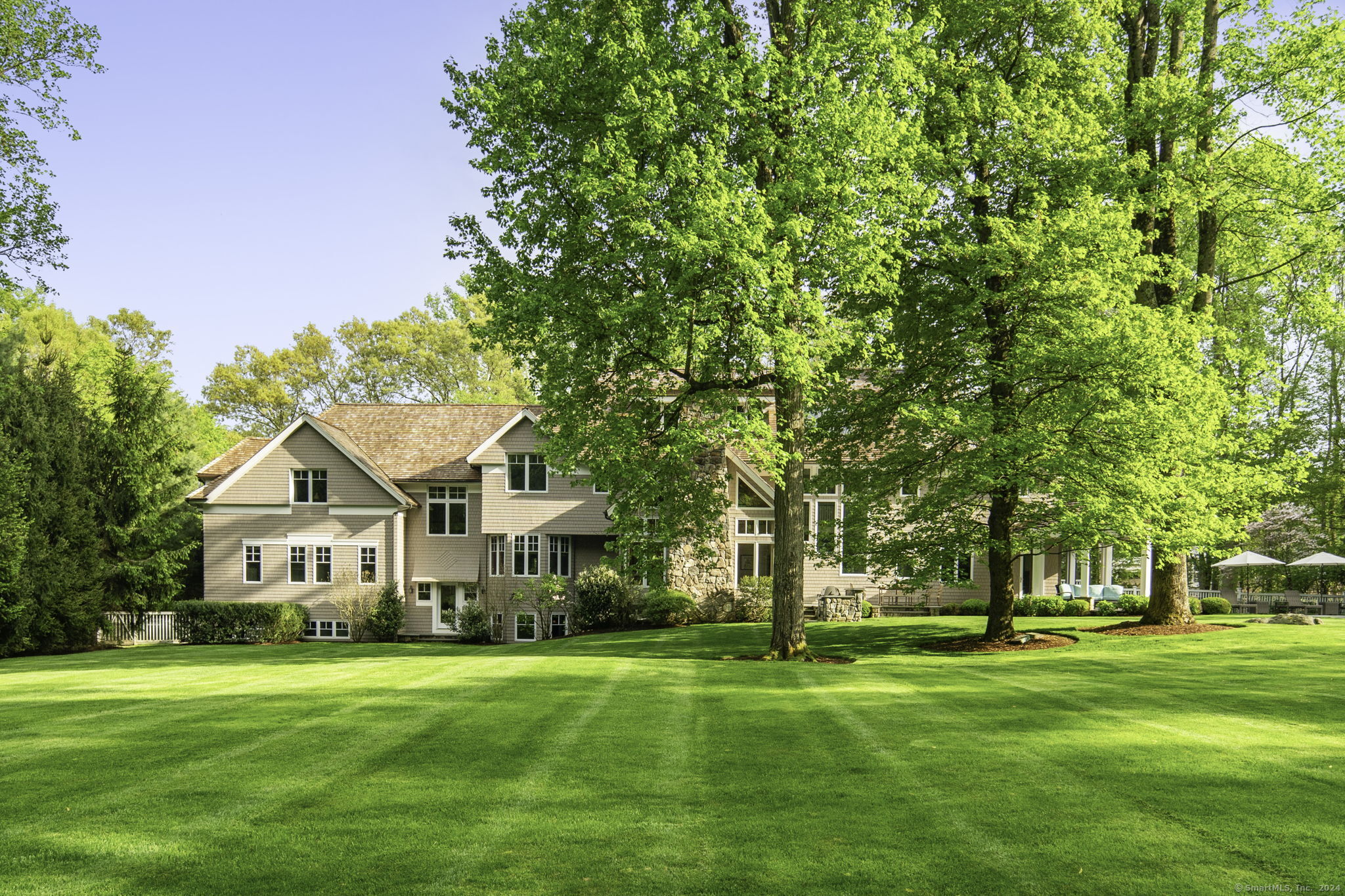 402 Spring Water, New Canaan, Connecticut 06840