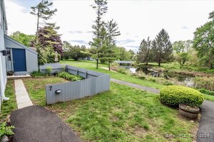 7 Grape Lane, Unit 7