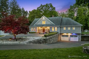 121 Grumman Avenue