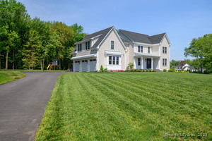 1 Holly Lane