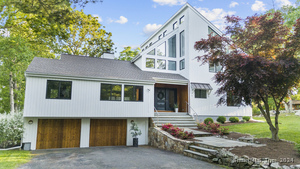 19 Laurel Lake