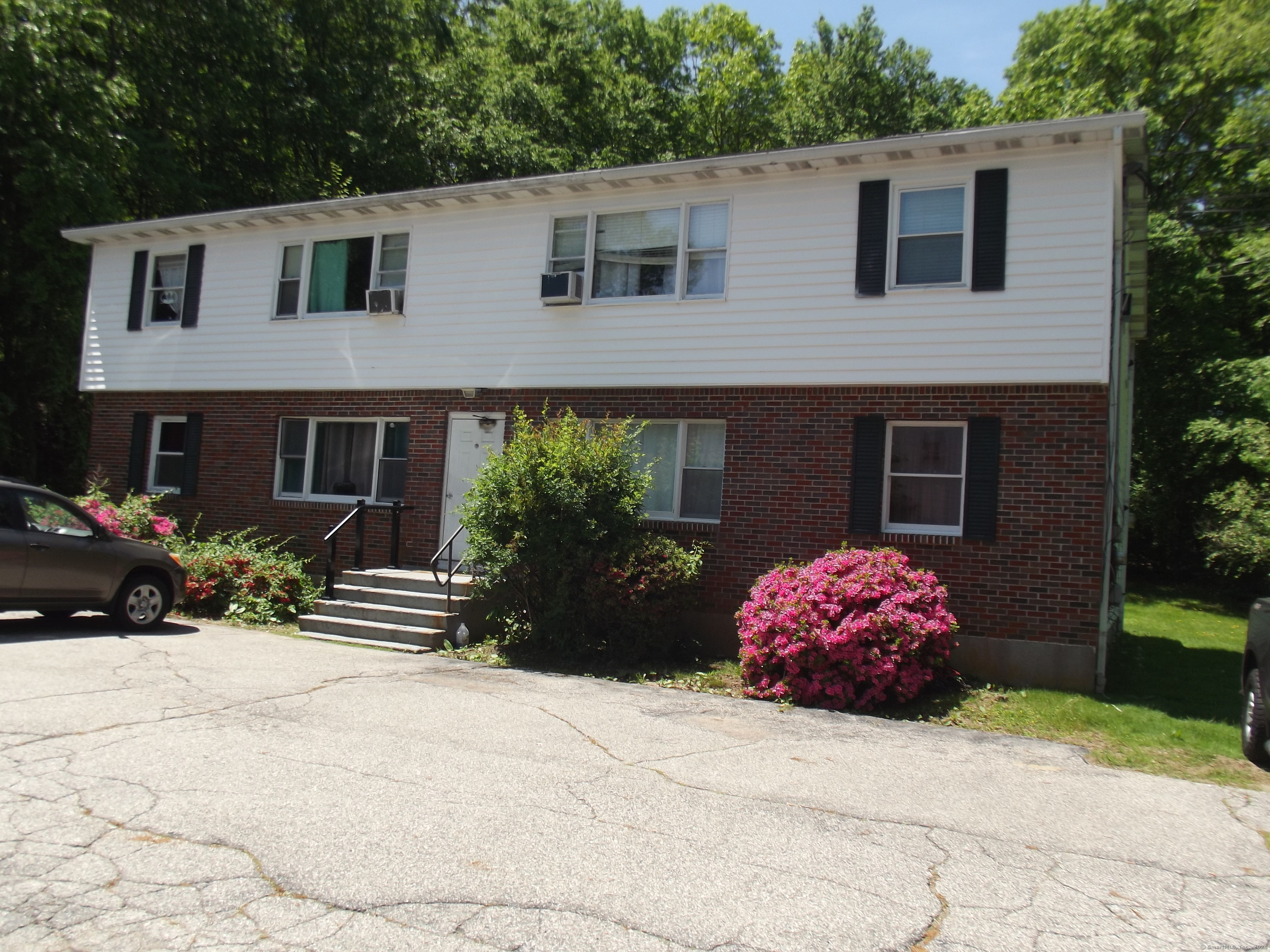 1211 Gold Star, Groton, 06340, 2 Bedrooms Bedrooms, ,1 BathroomBathrooms,Condo/co-op For Sale,For Sale,Gold Star,24020807