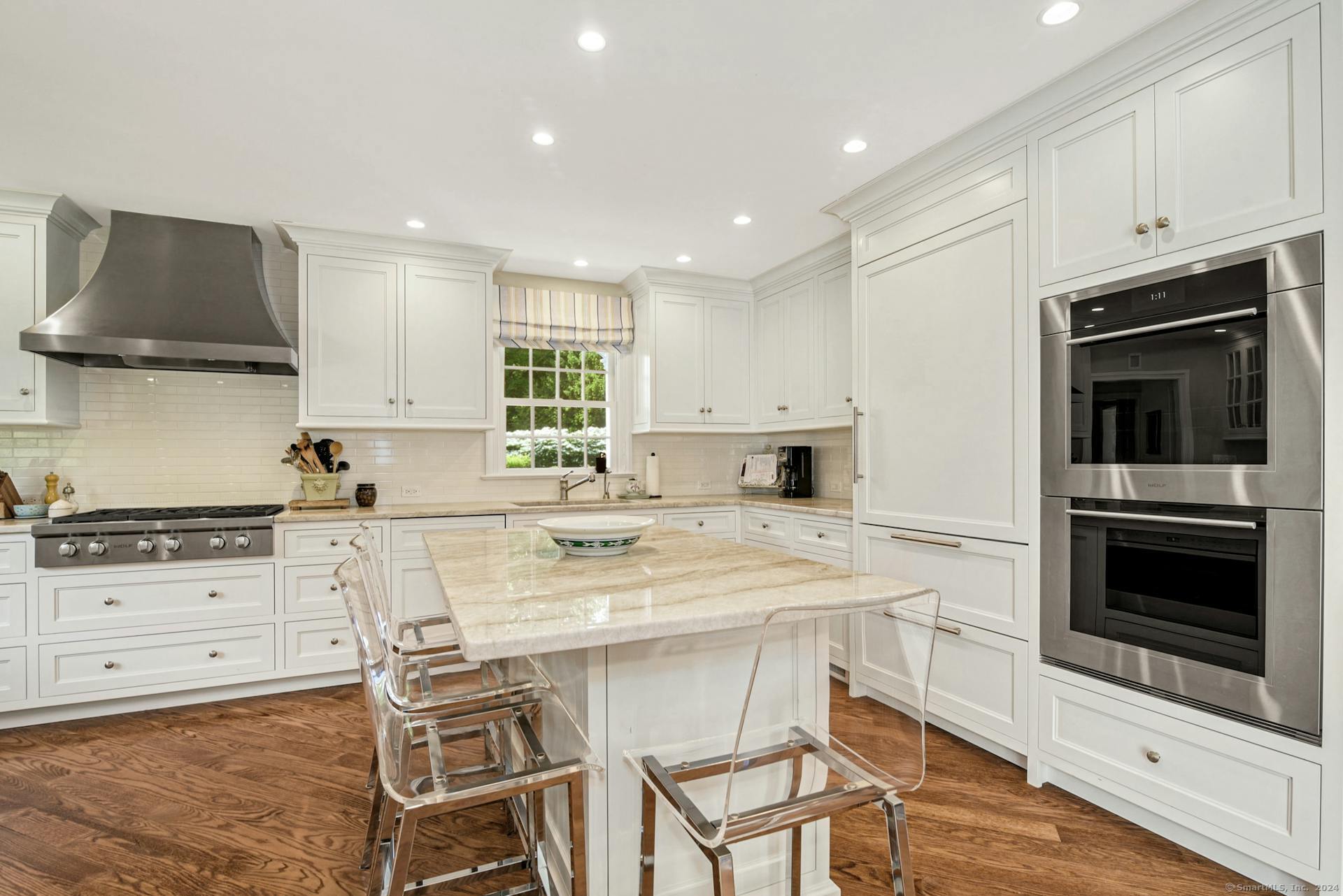 153 Sunset Hill, New Canaan, Connecticut 06840