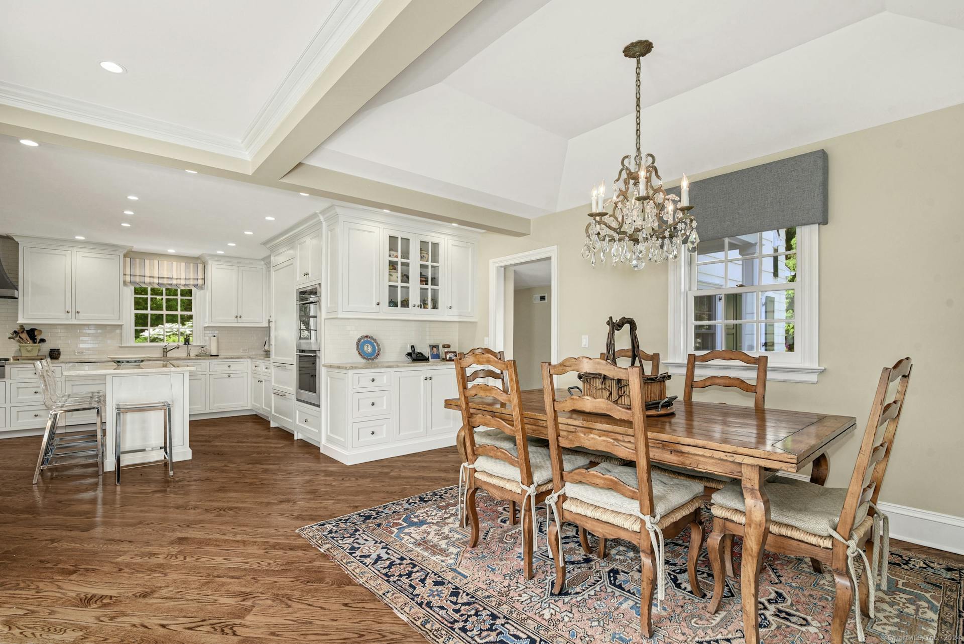 153 Sunset Hill, New Canaan, Connecticut 06840