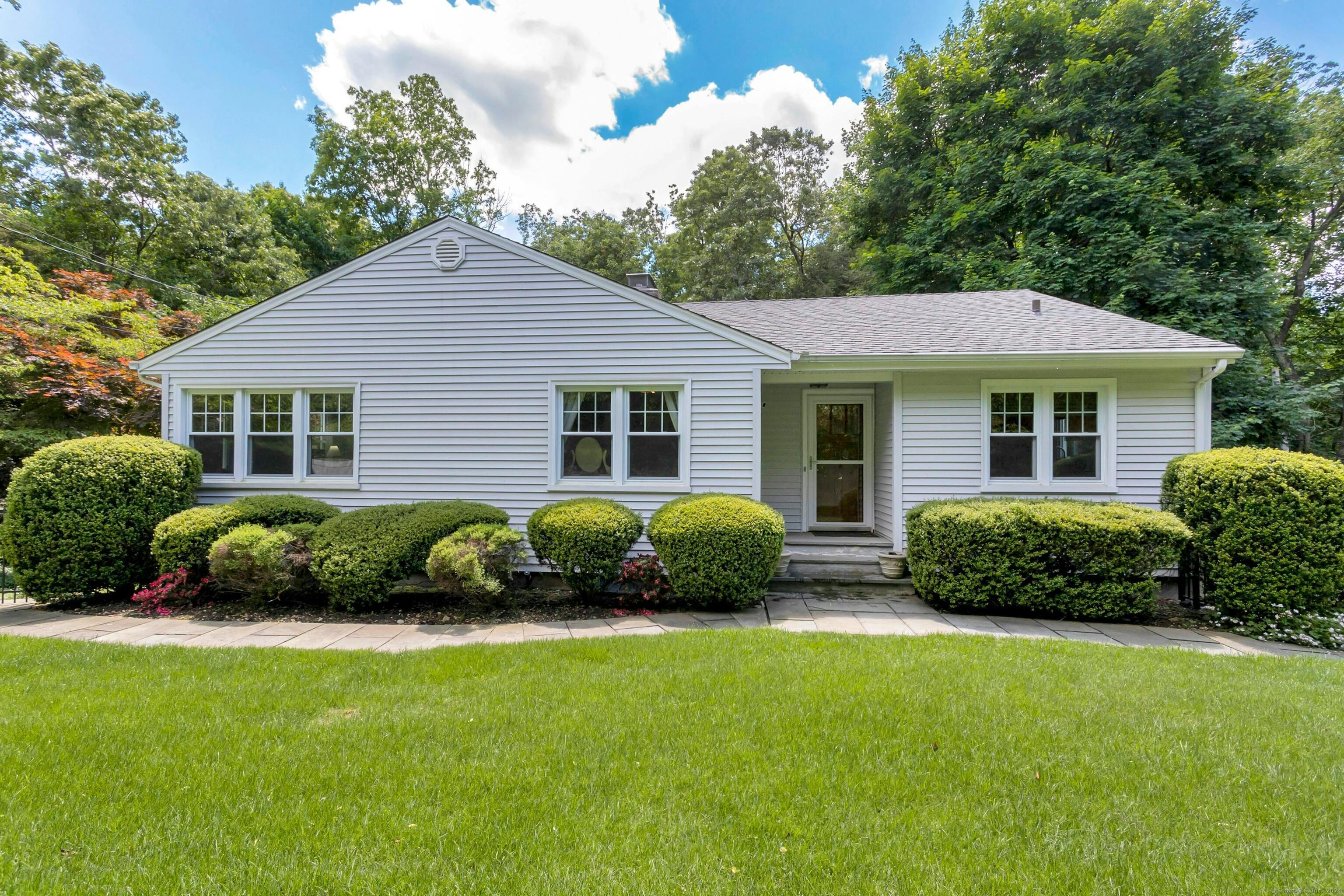 63 Interlaken Road — exterior photo