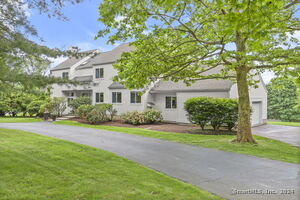 204 Hoyt Farm Road