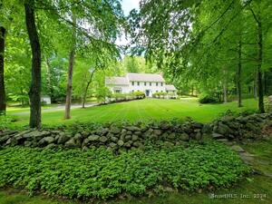 27 Armand Place